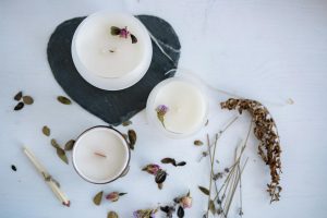 handmade candles with a heart for the planet